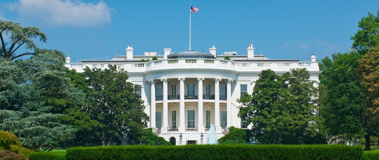 White House exterior.